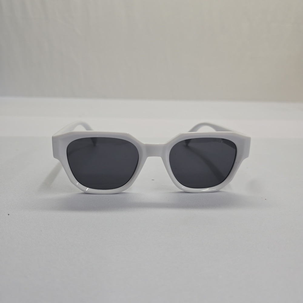 Miu Miu White Geometric Sunglasses SMU 09Y Dark Grey Lenses Made in Italy - Picture 3 of 9